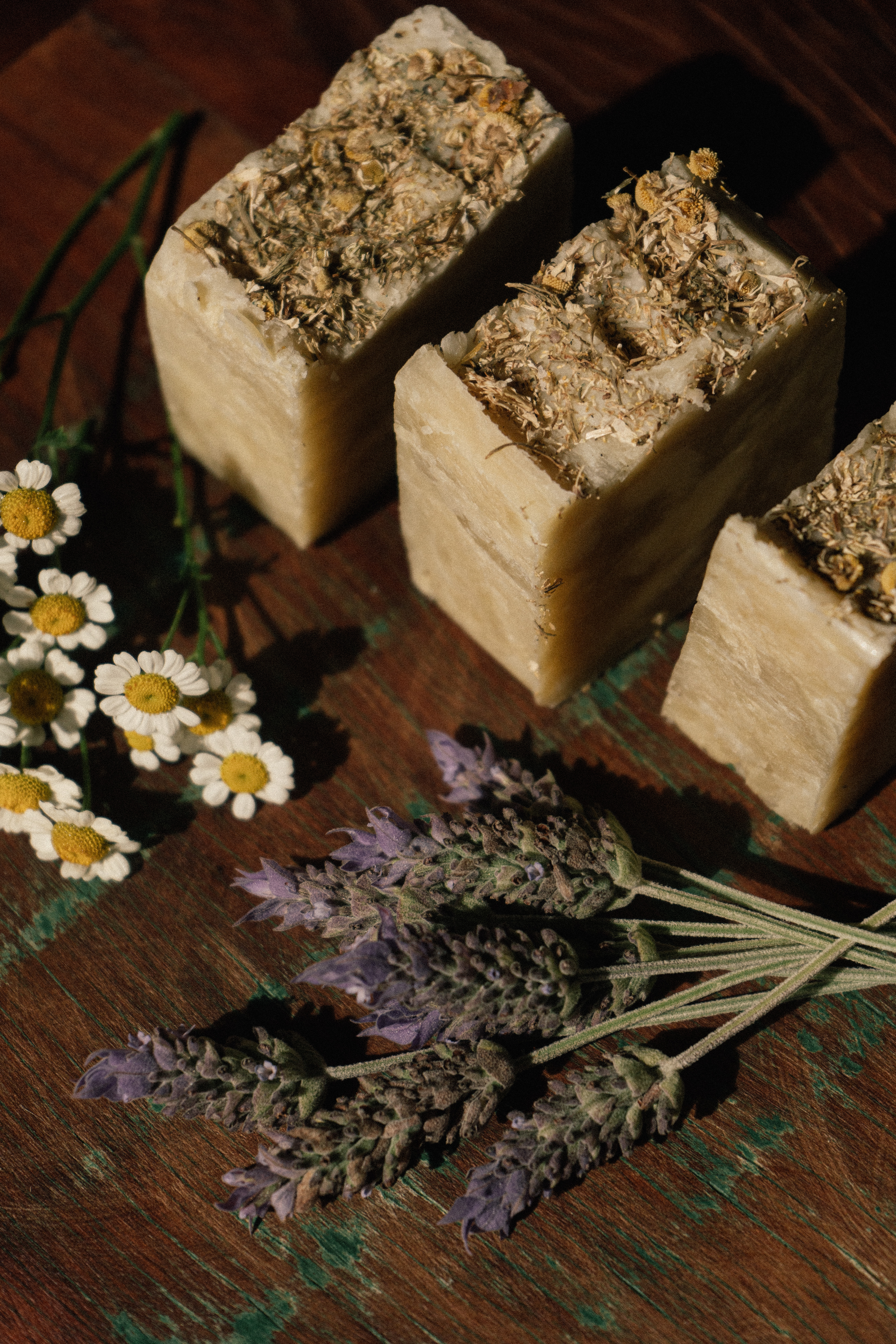 Sabonetes Sabonete para bebês – lavanda, camomila e laranja doce Sabonetes Sabonete para bebês – lavanda, camomila e laranja doce